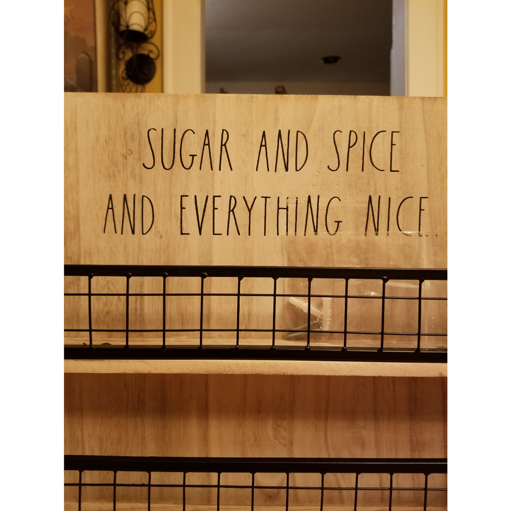 New Rae Dunn SUGAR AND SPICE AND EVERYTHING NICE spice rack - Picture 2 of 3